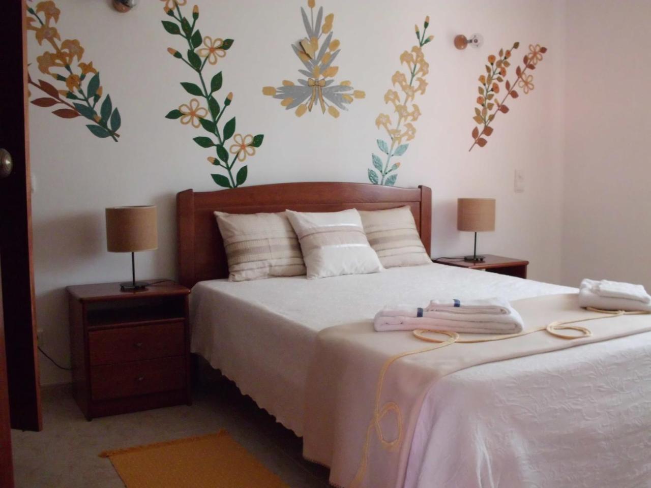 Moradia Perto Dos Palmares Ferienhaus Lagos
