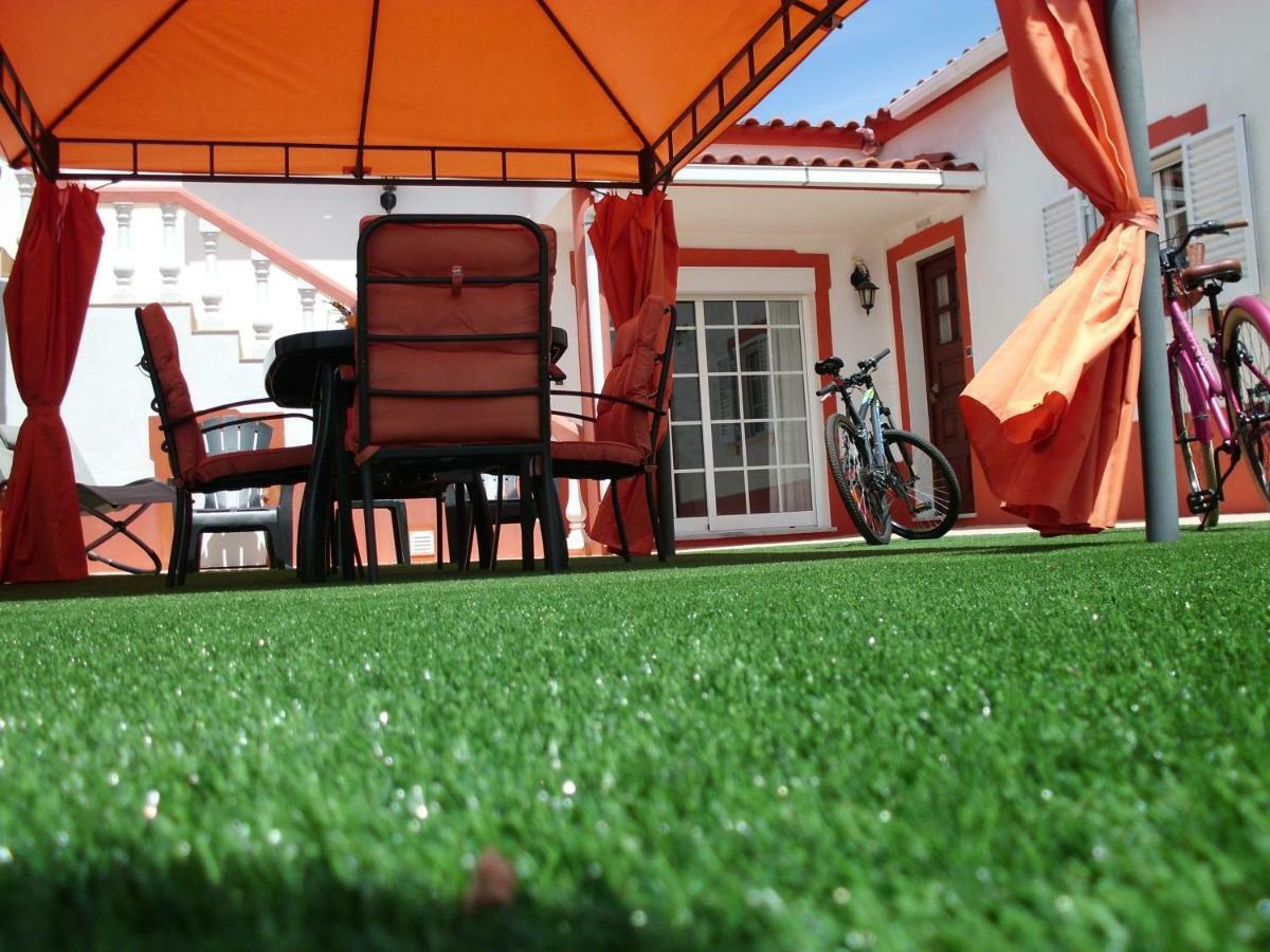 Moradia Perto Dos Palmares Ferienhaus